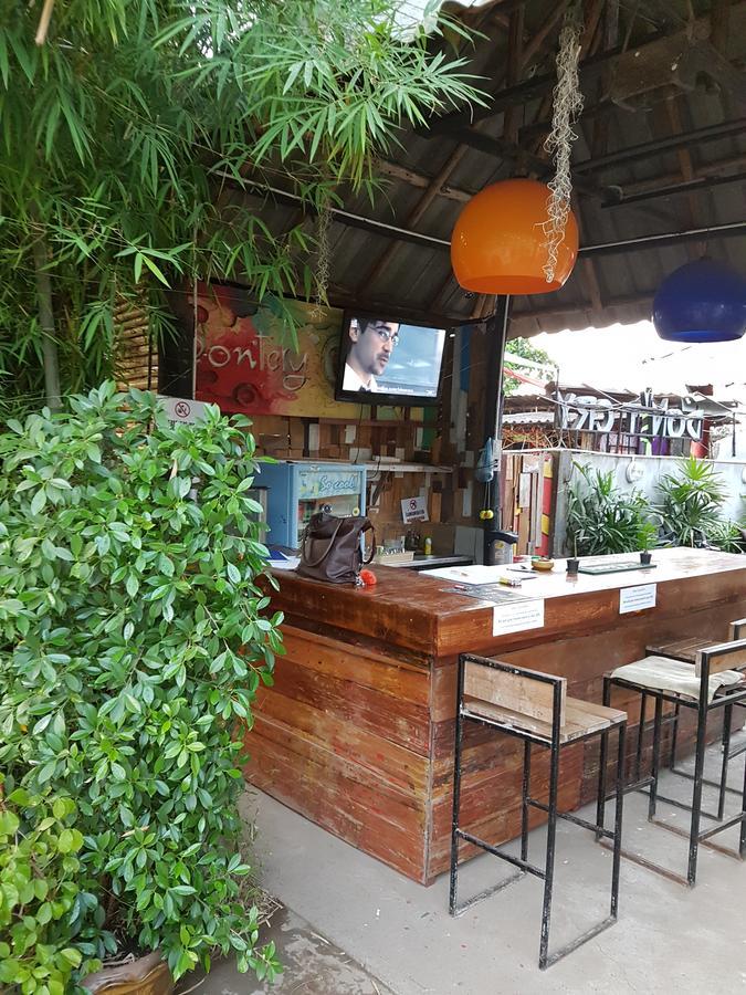 Shut Eye Party Hostel (Adults Only) 빠이 외부 사진